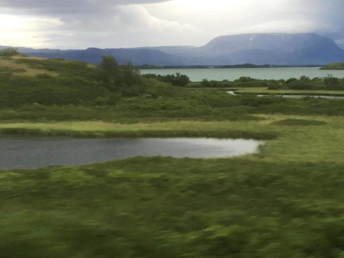 Sandhaugar Guesthouse Kiðagil Eksteriør billede