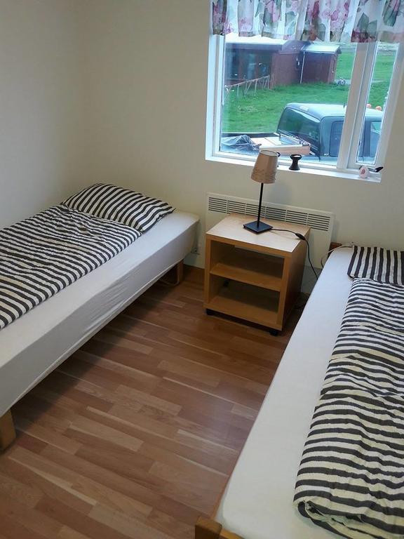 Sandhaugar Guesthouse Kiðagil Eksteriør billede